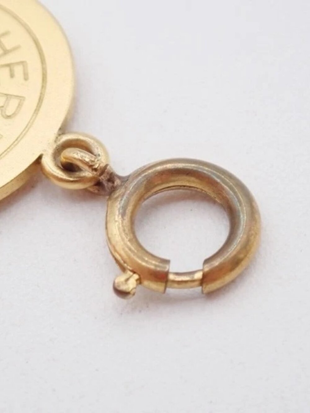 HERMES Logo Sellier Pendant Necklace Top Charm Gold-Plated 08RL971 - Picture 4 of 7